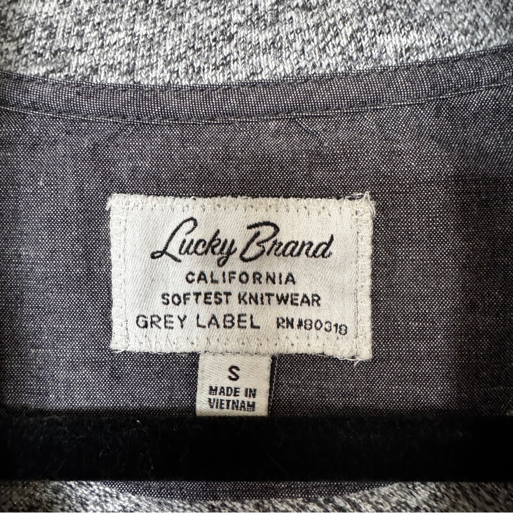 Men’s Lucky Brand Grey Half Zio Pullover Sweater Size Small - Picture 6 of 8